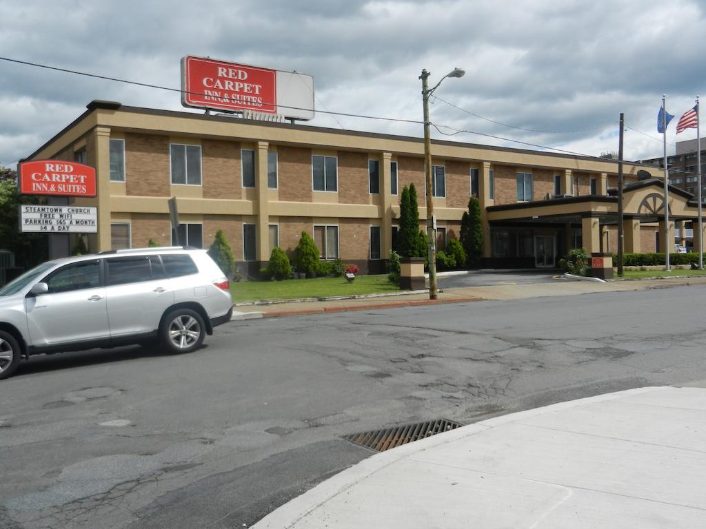 Red Carpet Inn And Suites Scranton Exterior photo